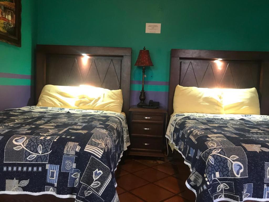 Casa Campos Bed & Breakfast Guadalajara Dış mekan fotoğraf